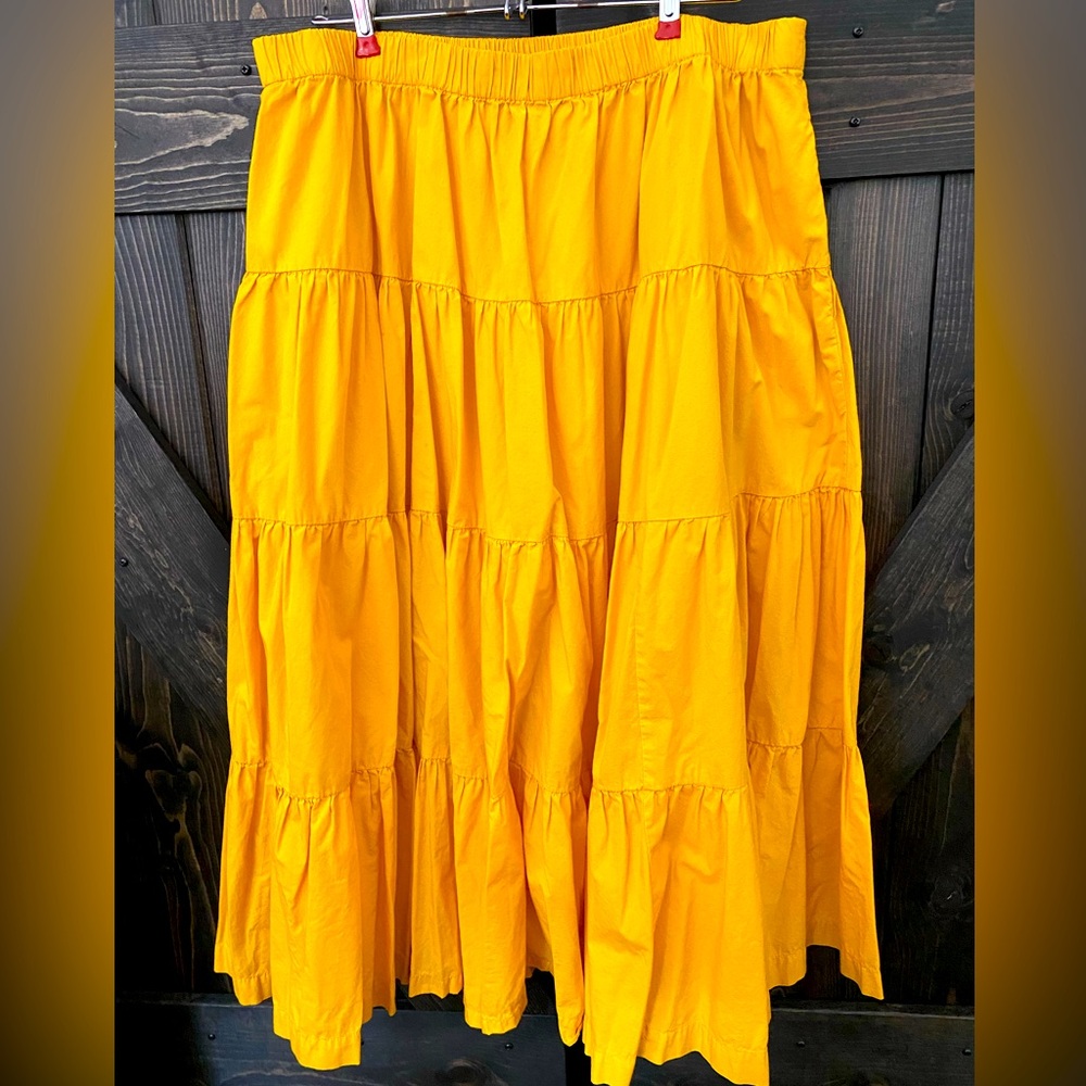 Cotton skirt with pockets